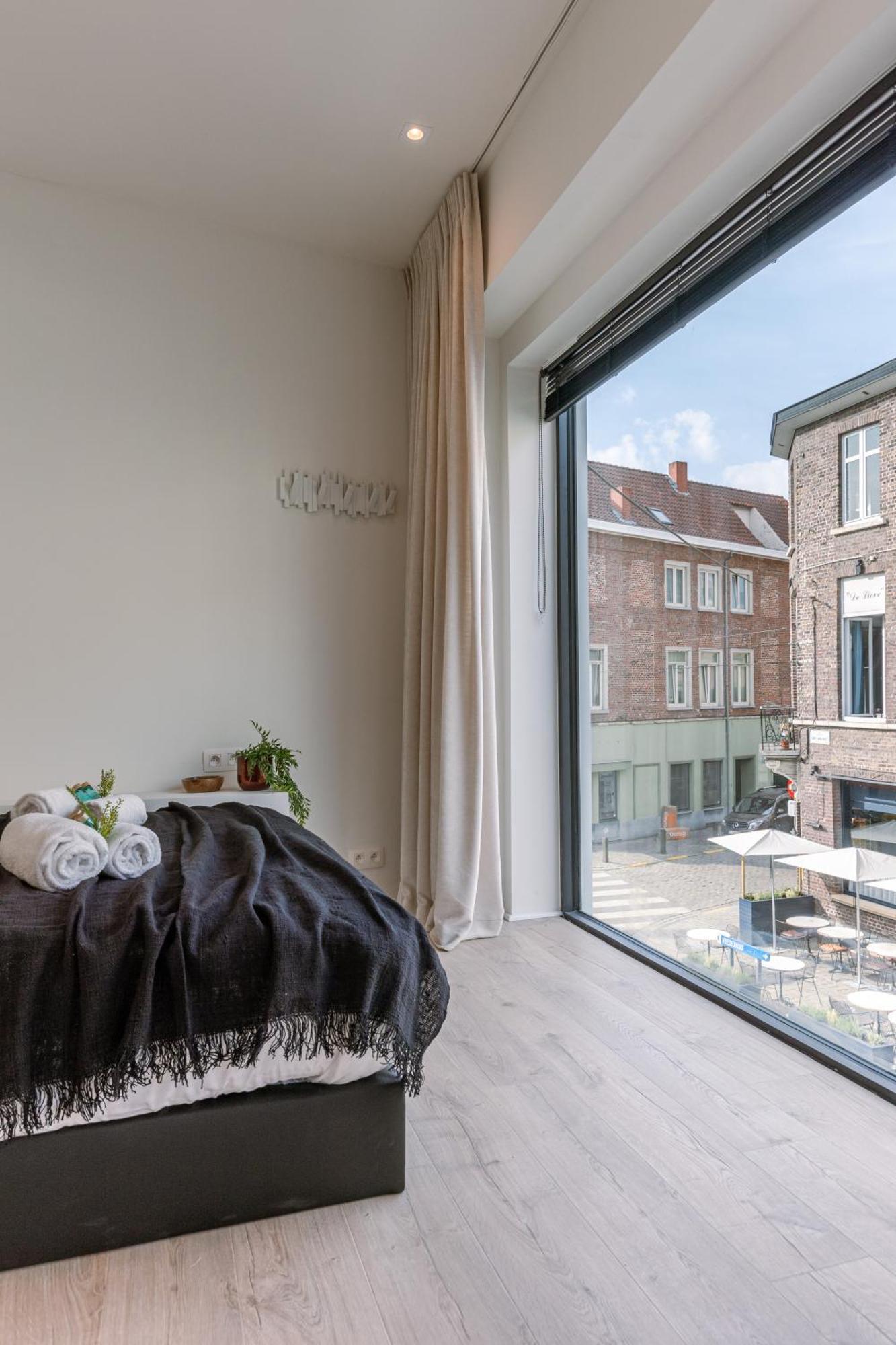 Margriet Apart-suites Apartment Gent